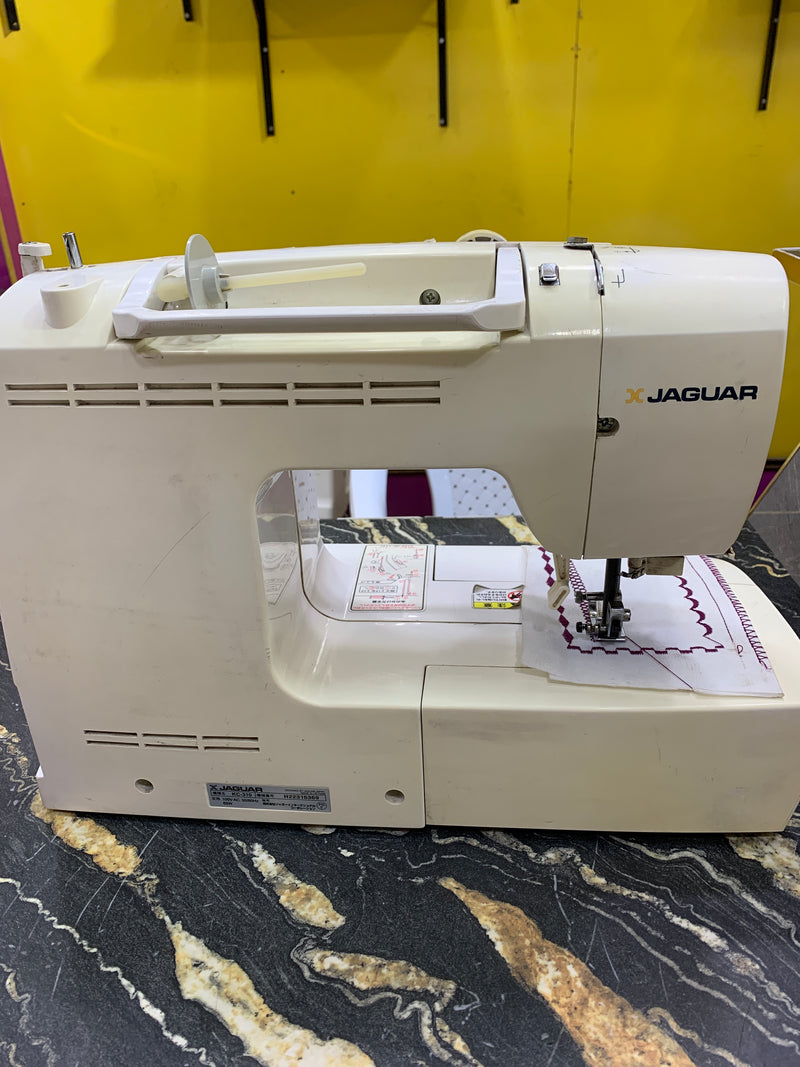 JAGUAR Japani Sewing machine