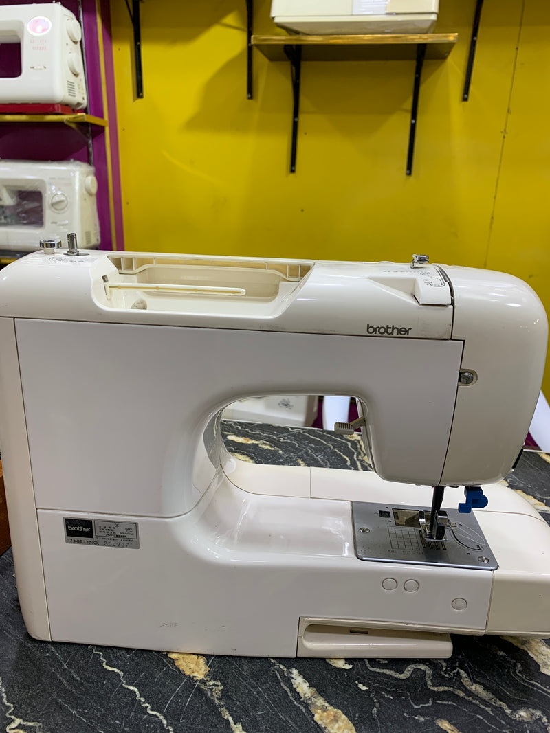 Brother LAINAGE Japani Sewing machine