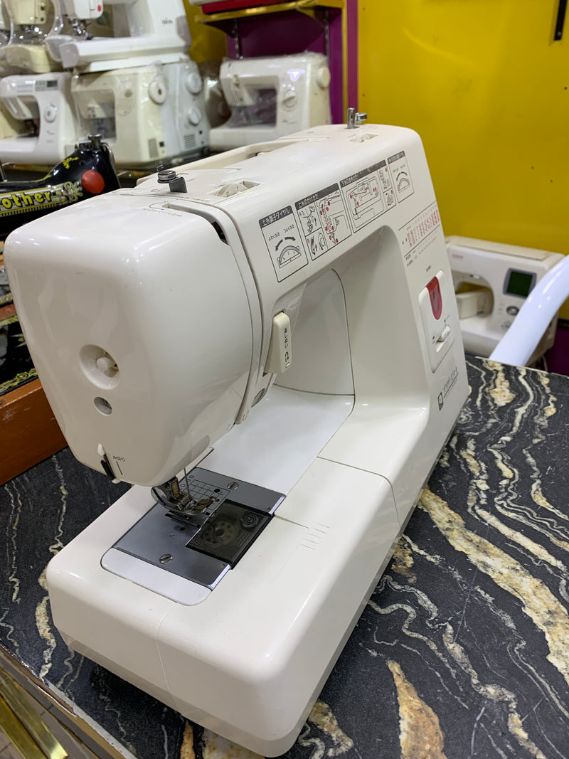 Japani sewing machine